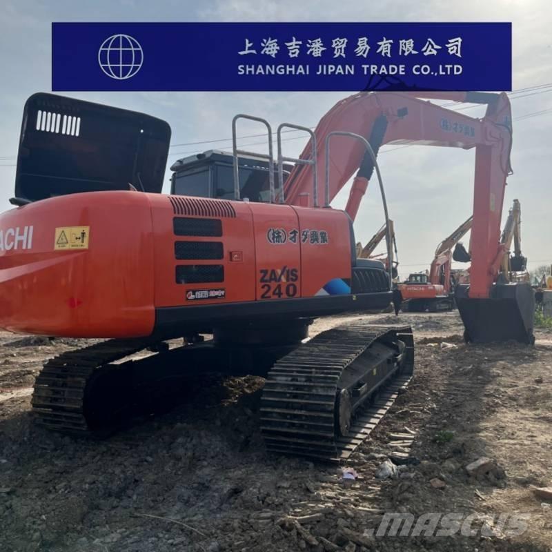 Hitachi ZX 240 Гусеничні екскаватори