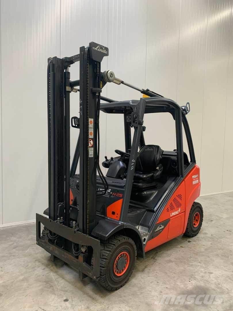 Linde H25T Газові навантажувачі