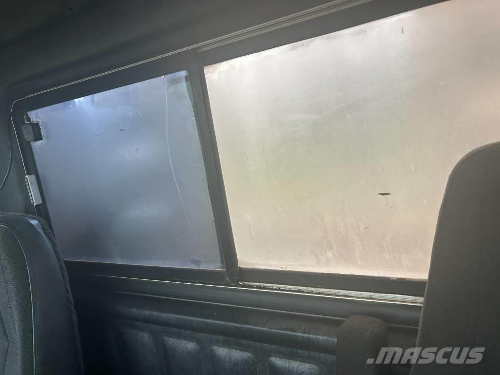 Mack CH 613 Тягачі