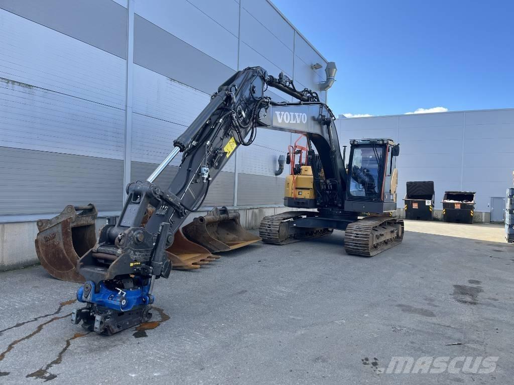 Volvo ECR235EL Гусеничні екскаватори