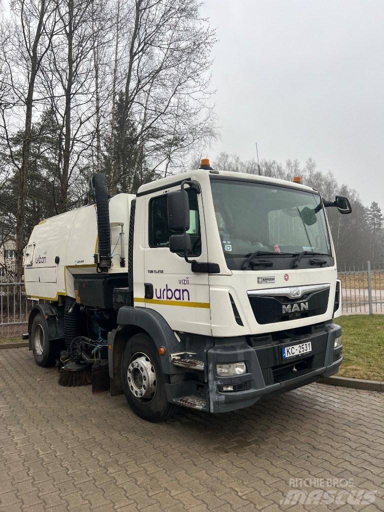 MAN TGM 15.250 Підмітальні машини