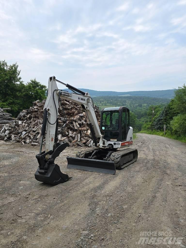 Bobcat 341 G Міні-екскаватори < 7т