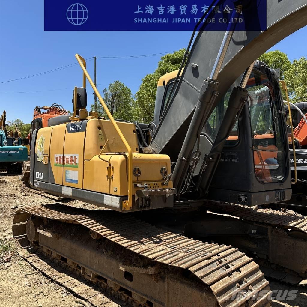 Volvo EC 140 Гусеничні екскаватори