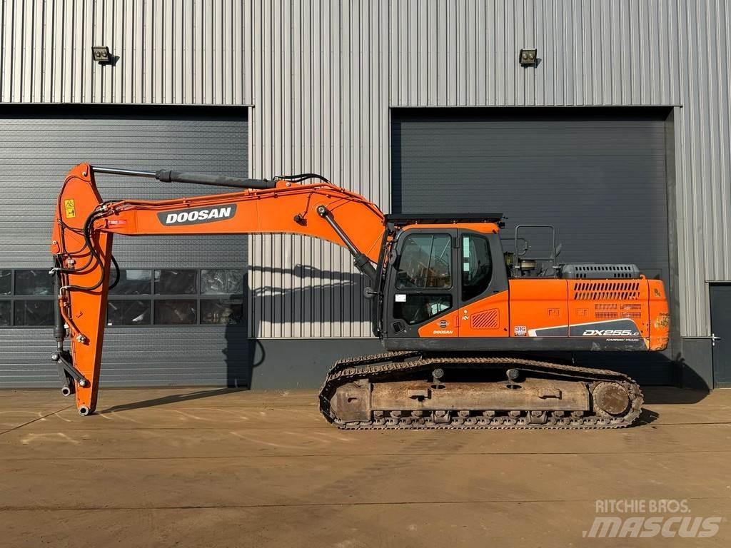 Doosan DX255NLC-5 Гусеничні екскаватори