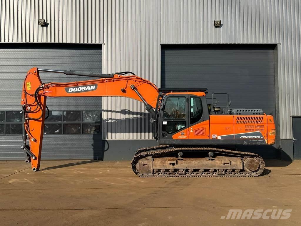 Doosan DX255NLC-5 Гусеничні екскаватори