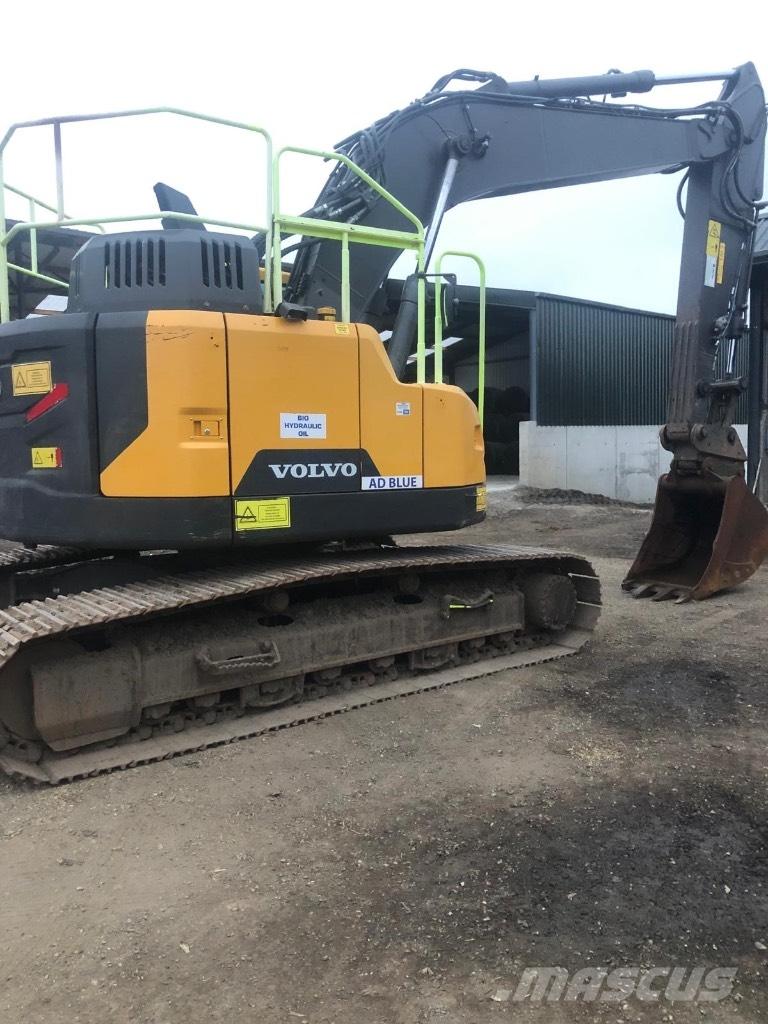 Volvo ECR 235 E Гусеничні екскаватори