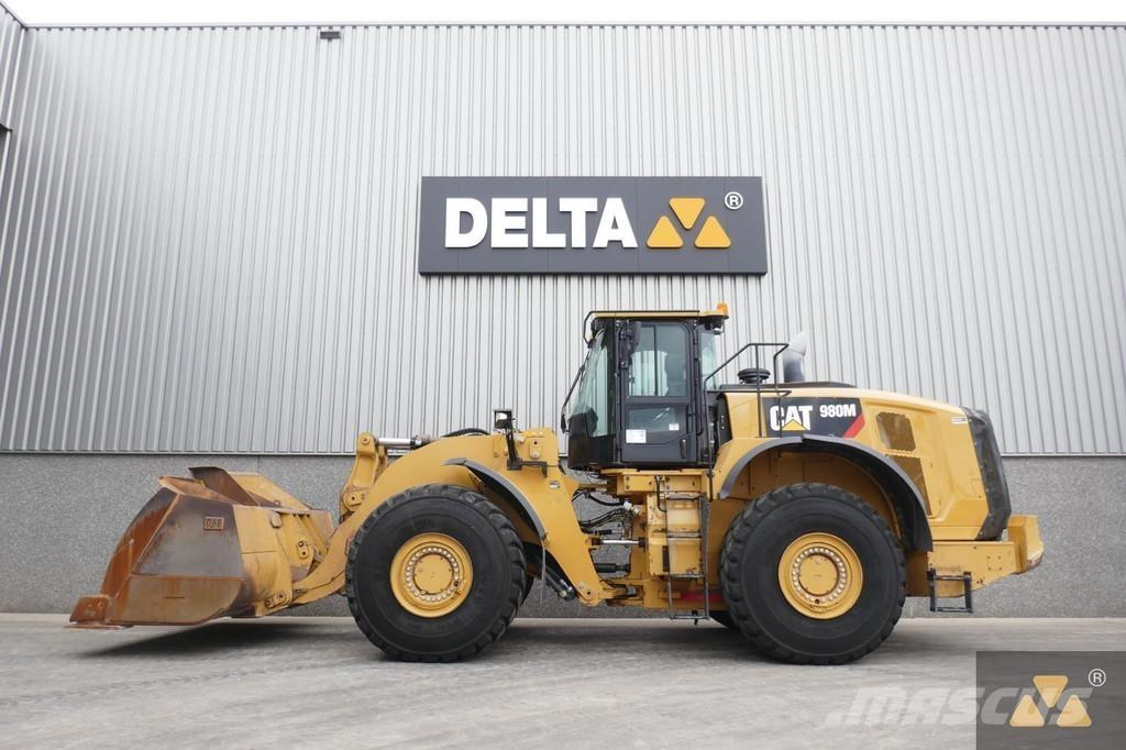 CAT 980M Фронтальні навантажувачі