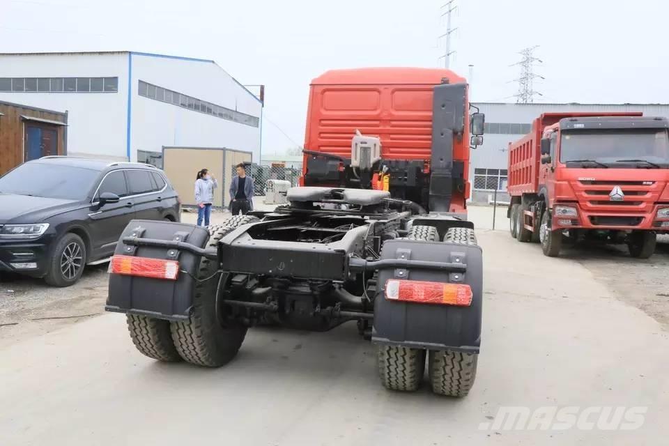 Shacman F3000 6x4 Тягачі