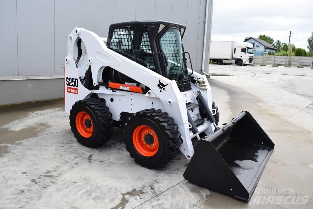 Bobcat S 250 Міні-навантажувачі
