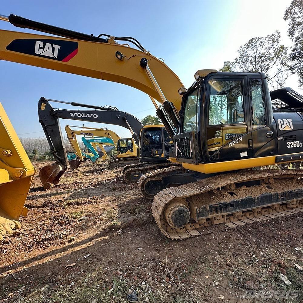 CAT 326D Гусеничні екскаватори
