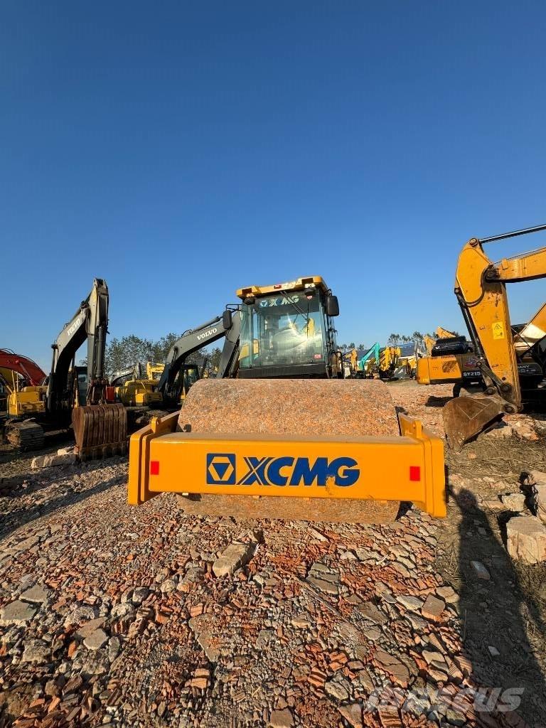 XCMG XS 263 J Грунтові котки