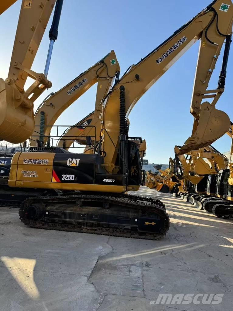 CAT 325D Гусеничні екскаватори