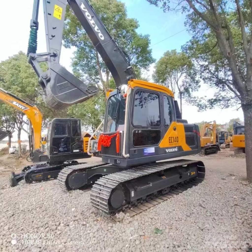 Volvo EC 140 Гусеничні екскаватори