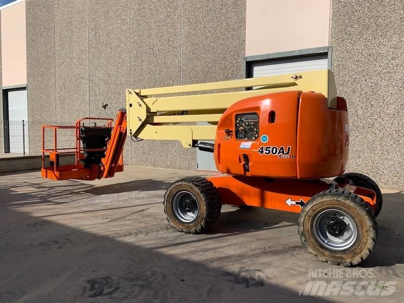 JLG 450 AJS II Колінчаті підйомники