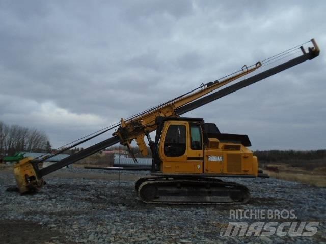 John Deere 200 LC Сучкорізи