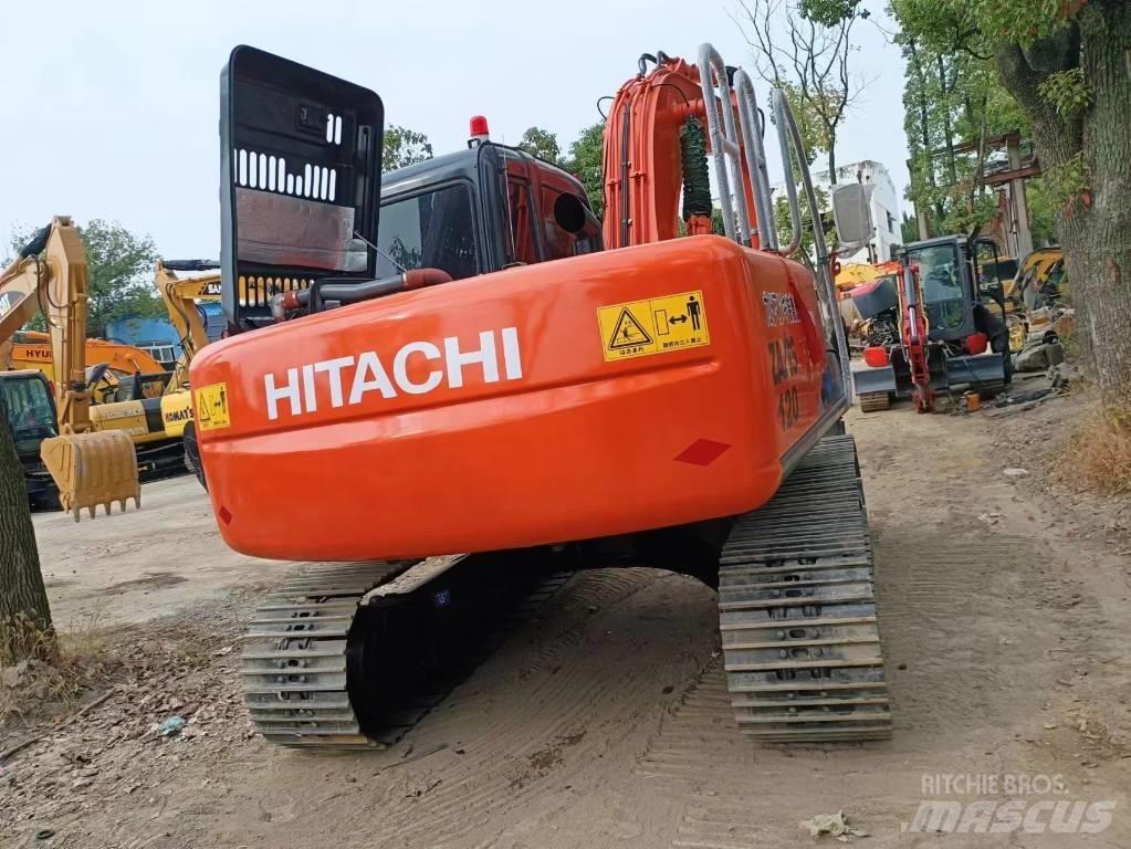 Hitachi ZX120-6 Гусеничні екскаватори