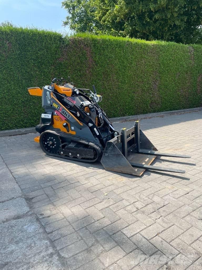 GiANT GS 950 T Малі навантажувачі