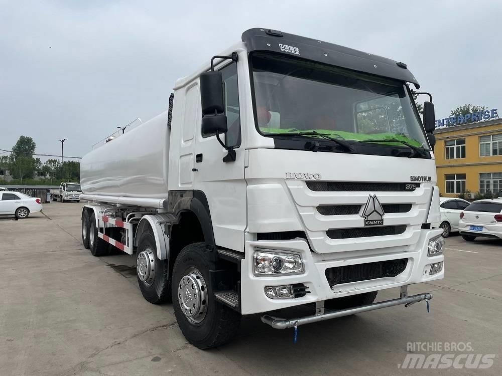 Howo 375 8x4 Поливальні машини