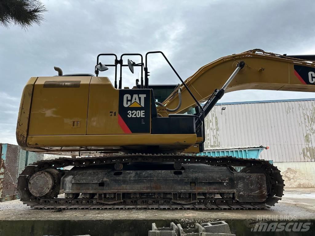 CAT 320 EL Гусеничні екскаватори