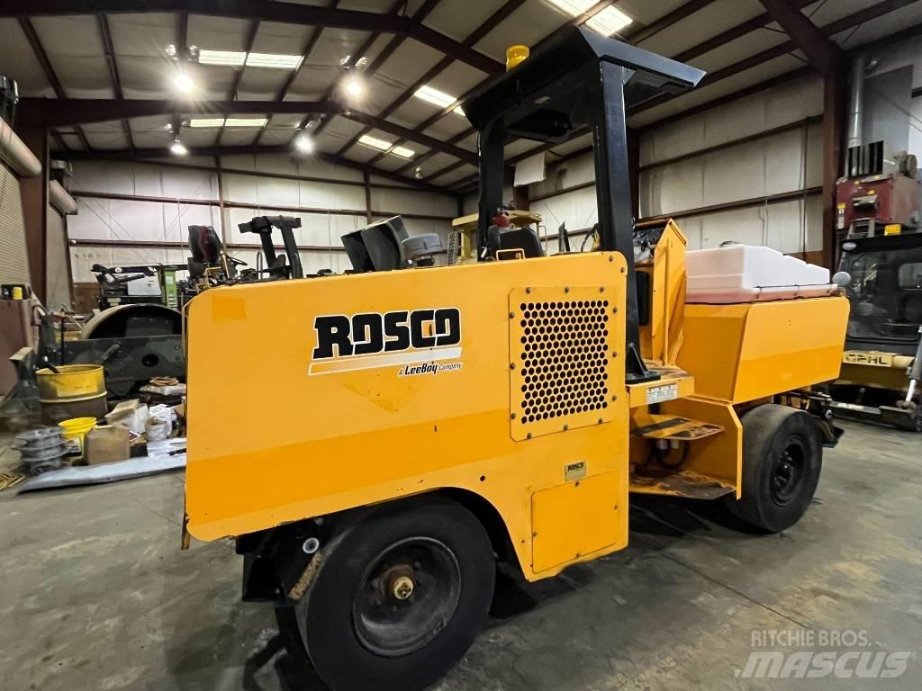 Rosco 915 Пневматичні катки