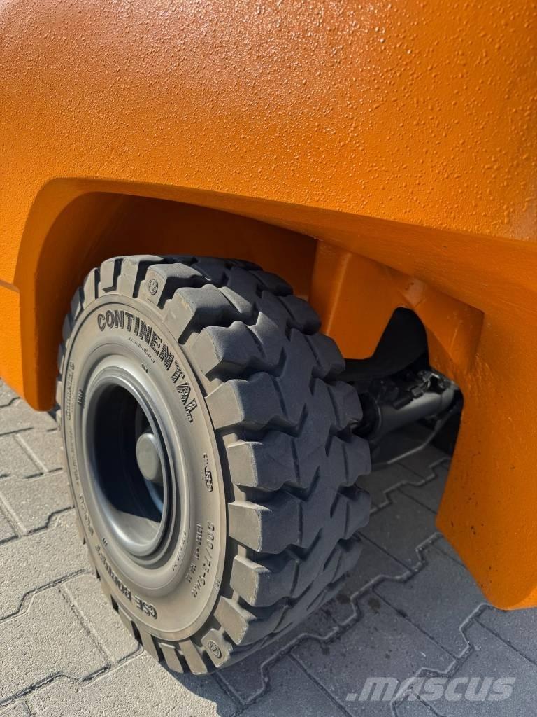 Still RX 70-35 T Газові навантажувачі