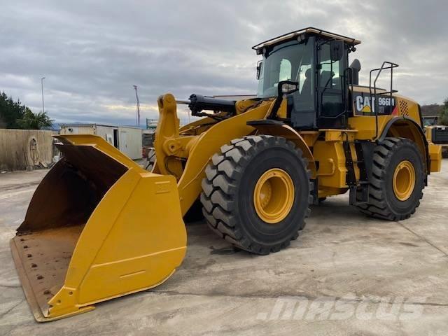 CAT 966 M Фронтальні навантажувачі