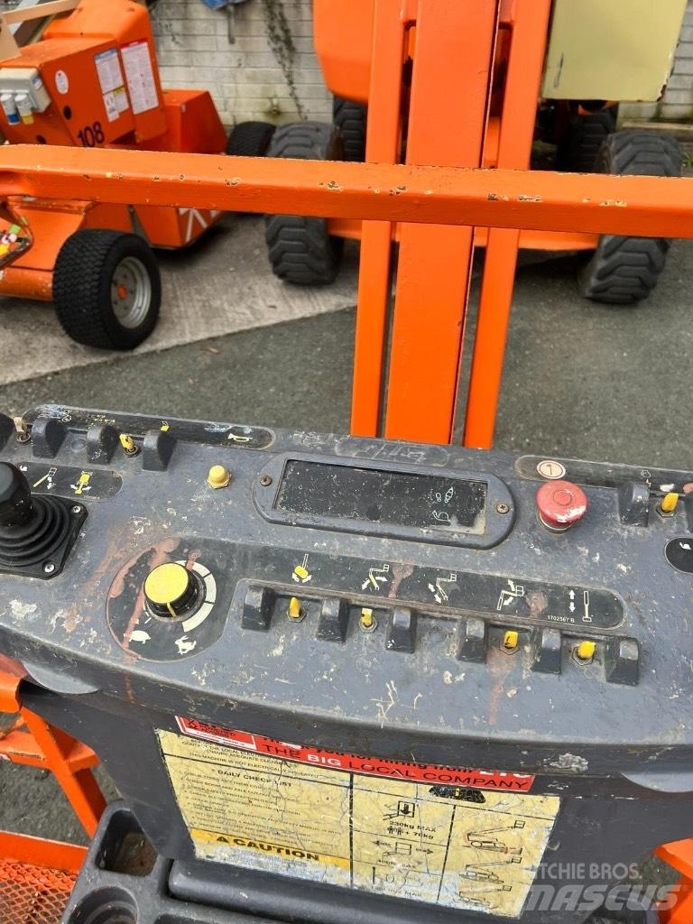JLG AJ450 Колінчаті підйомники