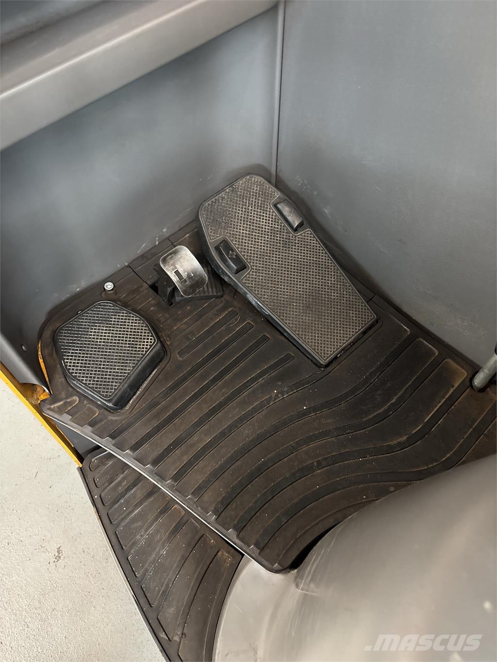 Atlet UMS200 Річ-трак із високим підйомом