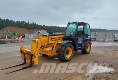 JCB 540-140 Телескопічні навантажувачі
