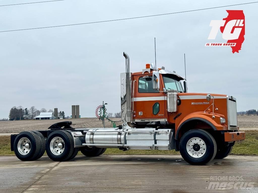 Western Star 4900 Тягачі