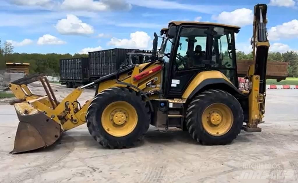 CAT 444 E 4x4 Екскаватори-навантажувачі