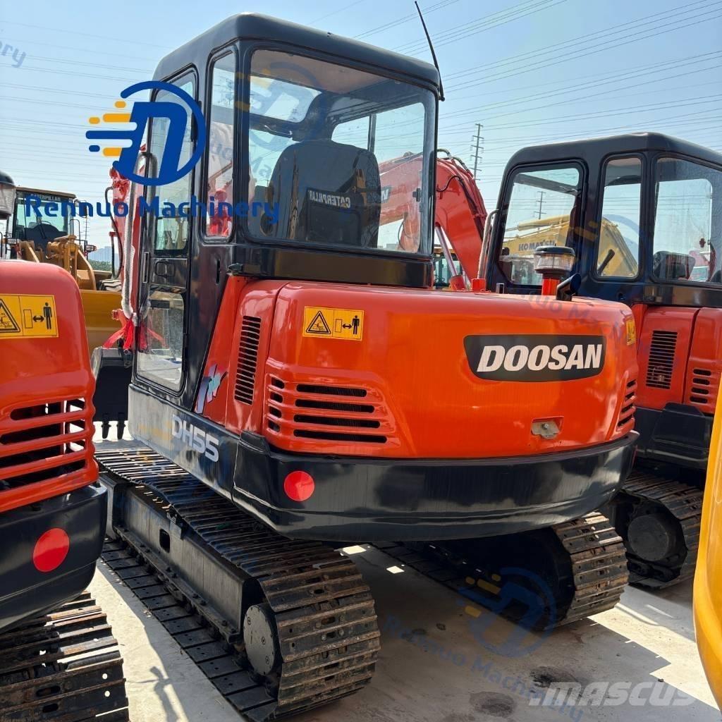Doosan DH55 Гусеничні екскаватори