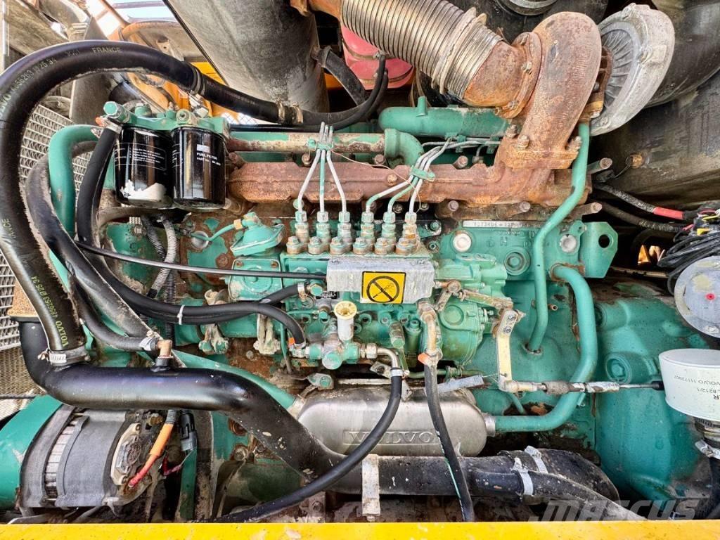 Volvo L 120 D Фронтальні навантажувачі