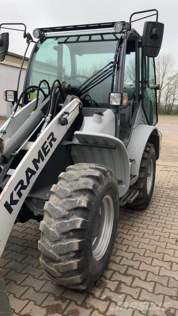 Kramer 8105 Фронтальні навантажувачі