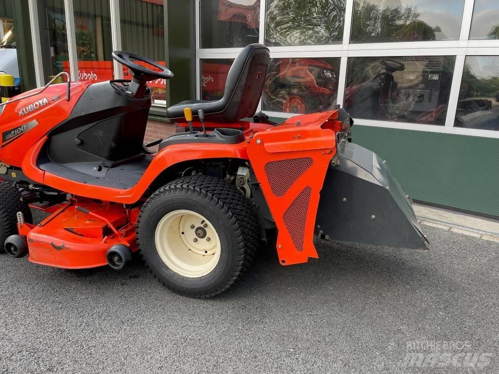 Kubota GR 2100 II Самохідні газонокосарки