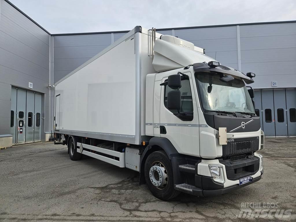 Volvo FL Фургони