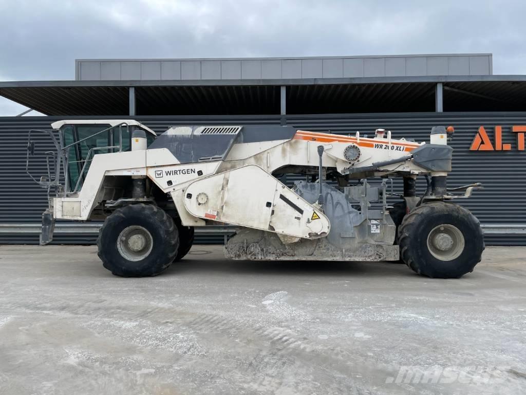 Wirtgen WR 200 XLI Ресайклери
