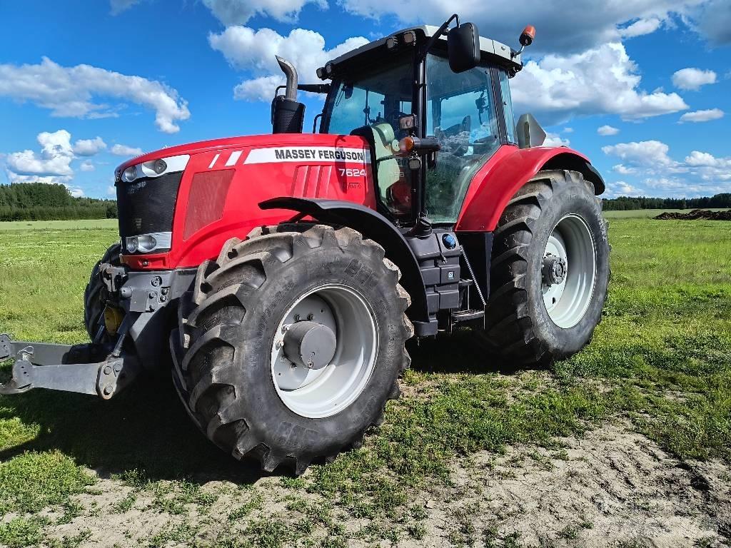 Massey Ferguson 7624 Трактори