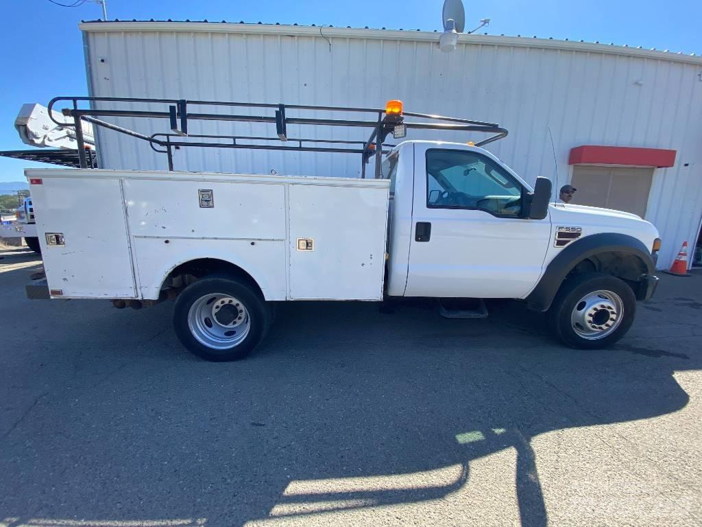 Ford F 550 Комунальні автомобілі / автомобілі загального призначення