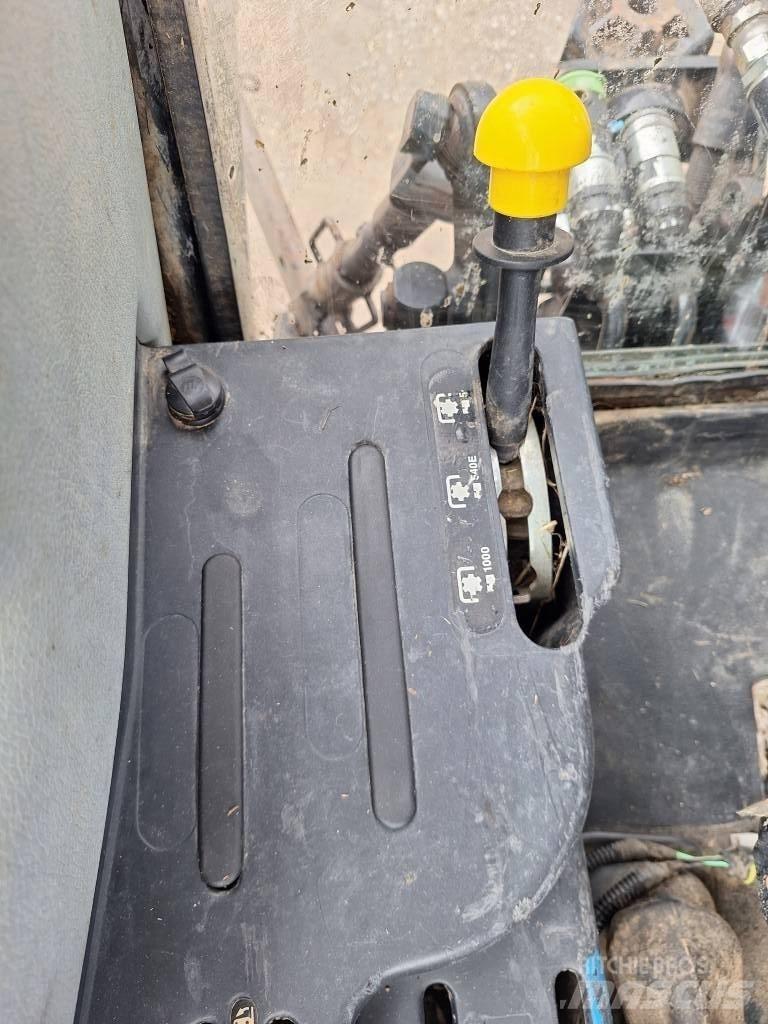 New Holland T 5040 Трактори