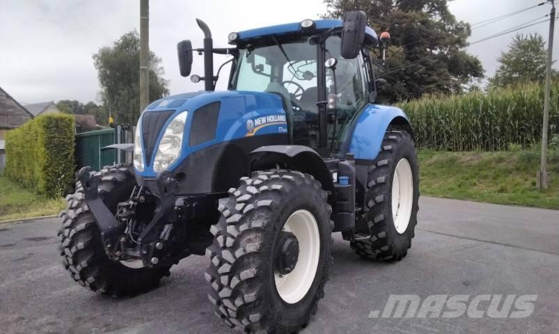 New Holland T 7.200 Трактори
