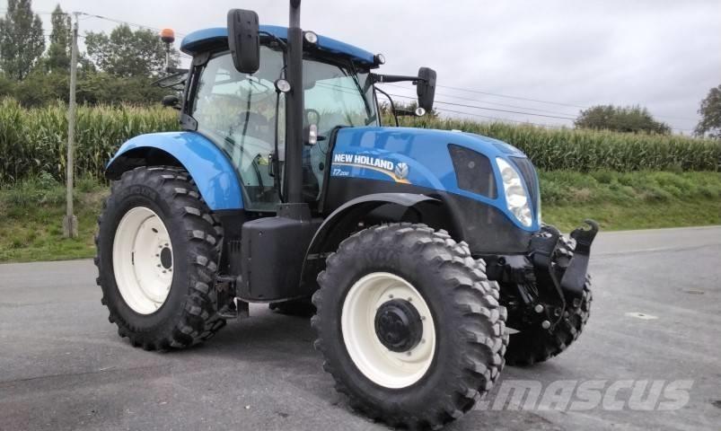 New Holland T 7.200 Трактори