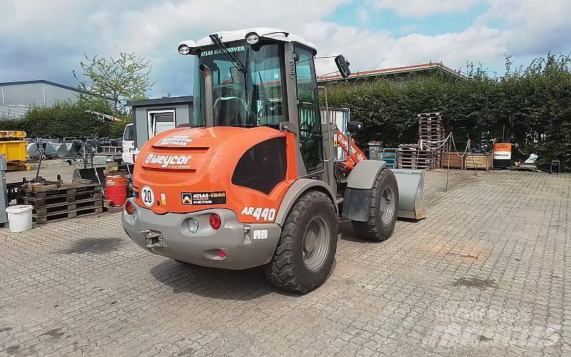 Atlas Weycor AR440 Фронтальні навантажувачі