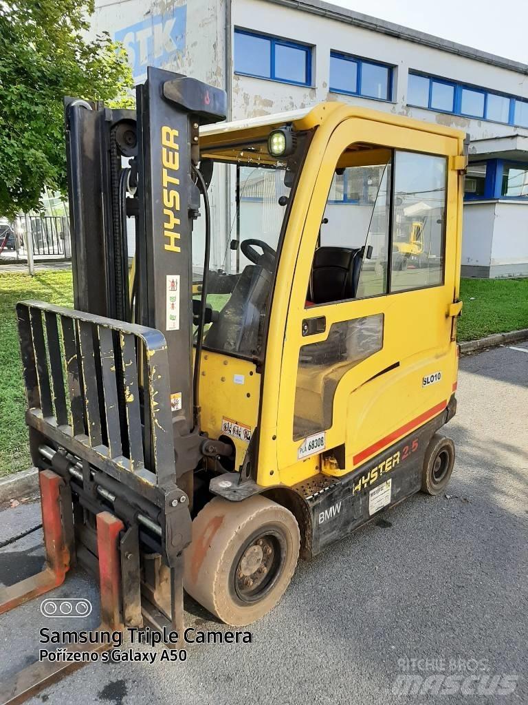 Hyster J2.0XN Електронавантажувачі