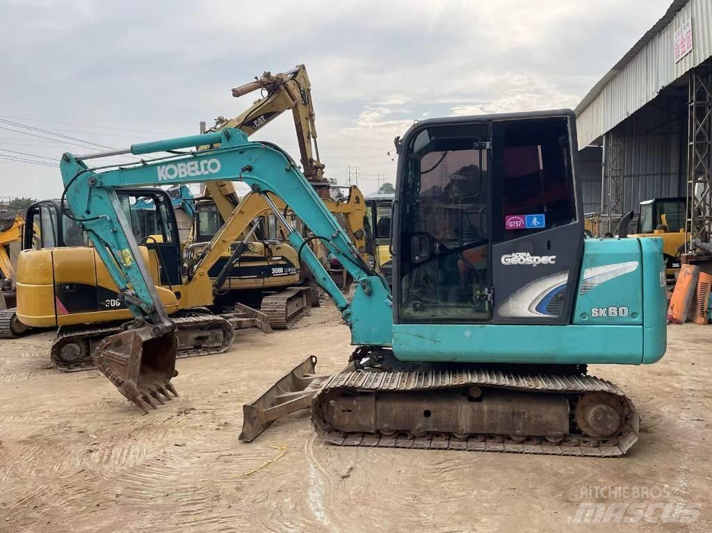 Kobelco SK 60-8 Гусеничні екскаватори