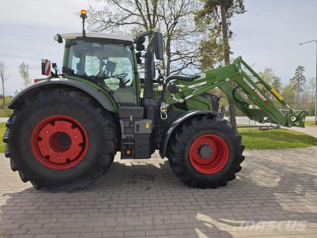 Fendt 728 Gen 7 Трактори