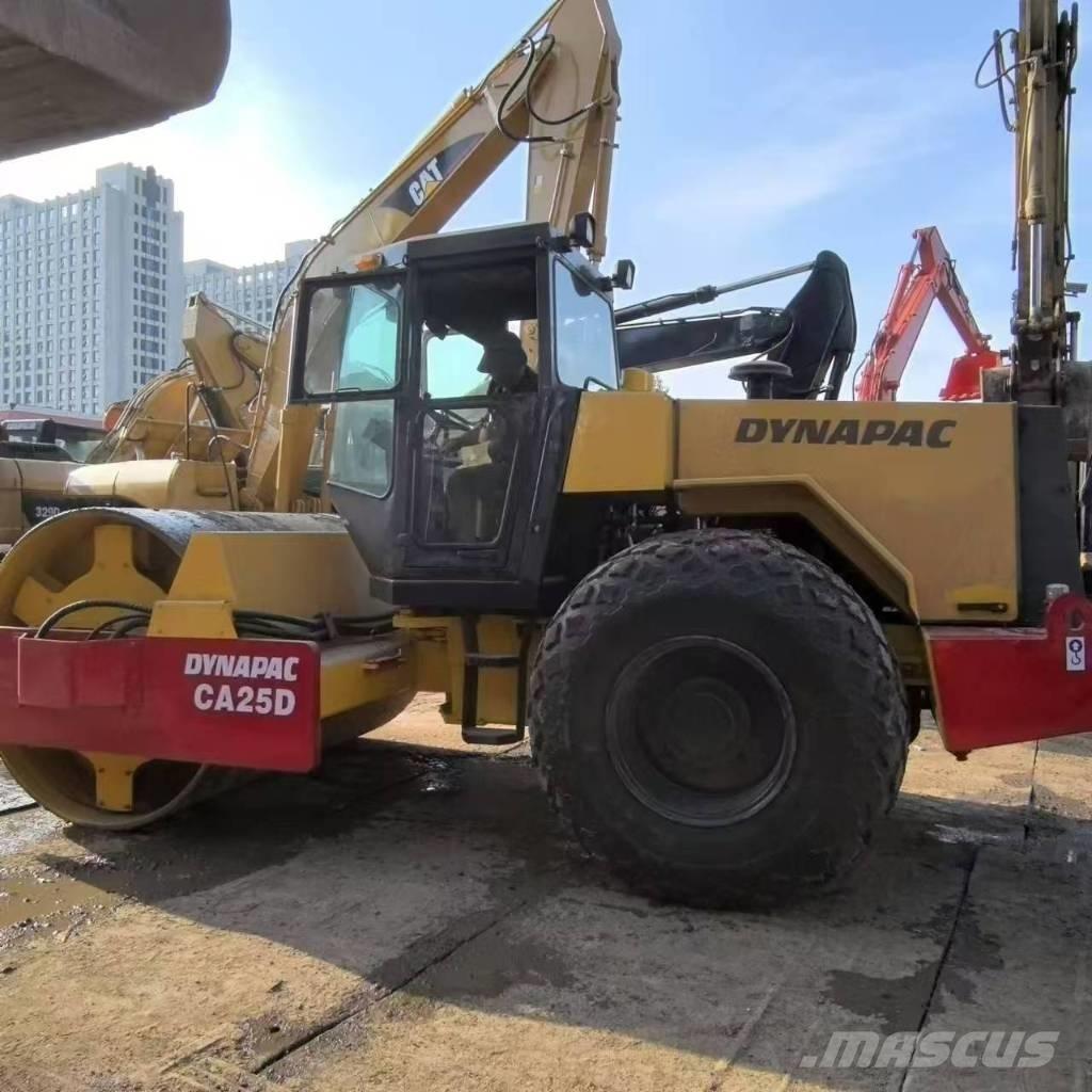 Dynapac CA 25 D Грунтові котки