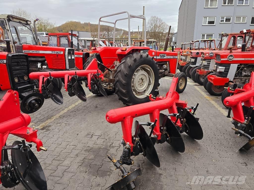 Massey Ferguson 165 Трактори