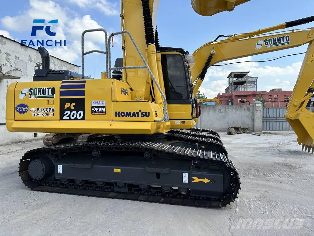 Komatsu PC 200-8 Гусеничні екскаватори