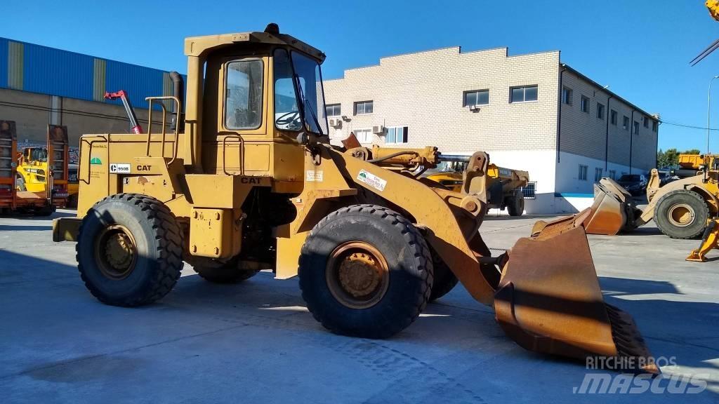 CAT 950 B Фронтальні навантажувачі